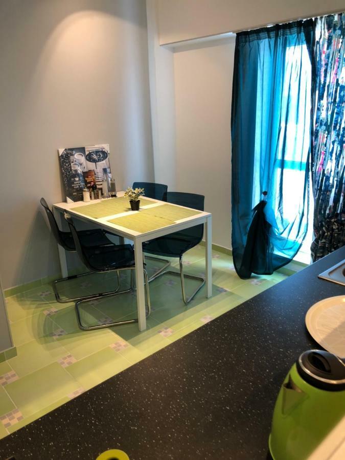 Green Apartment 6 Бухарест Экстерьер фото